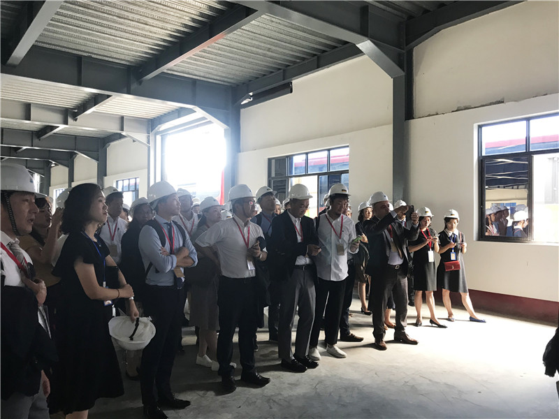 7-参观4.jpg